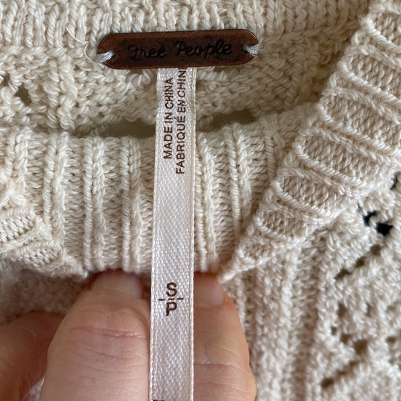 Free People Sweater - Picture 6 of 8